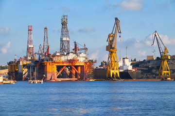 The Noble Paul Romano Oil rig in the Palumbo Shipyards, Malta.