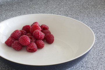 Raspberries in a bowl