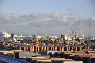 Der Containerhafen von Tunis. The harbour of Tunis