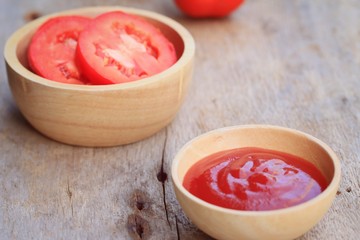 tomato sauce