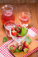 raw fresh srrawberry