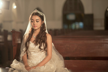 Fototapeta premium Beautiful bride in the Church