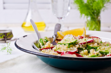 Salad with quinoa and vegetables