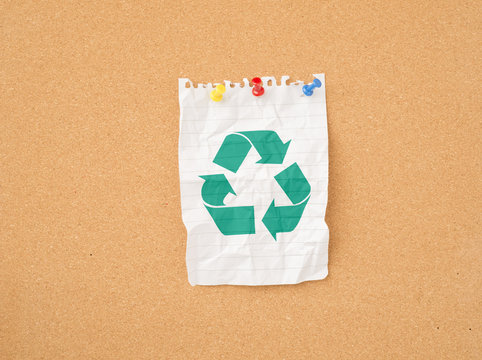 Paper reminder with recycling symbol