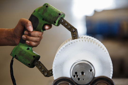 Magnetic particle Inspection for check carck and surface defect