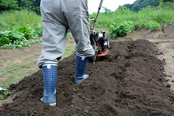 ホームガーデン・ミニ耕運機