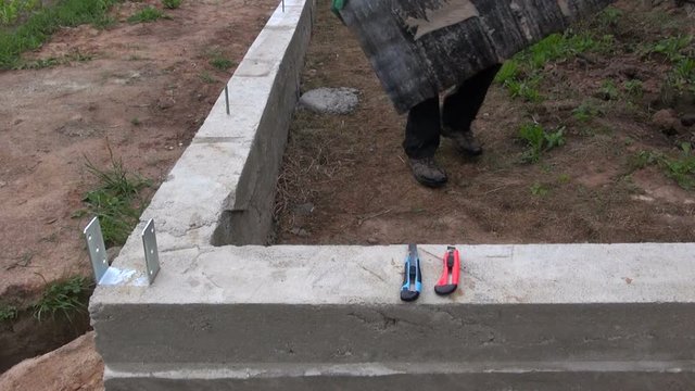 Waterproofing foundation with ruberoid