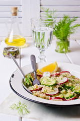 Salad with quinoa and vegetables