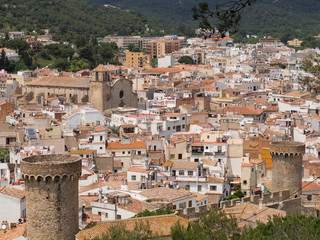 vista de la Iglesia desde la muralla de  Tossa de Mar OLYMPUS DIGITAL CAMERA