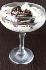 Chocolate chip cookies with vanilla ice cream and whipped cream