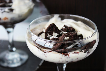 Chocolate chip cookies with vanilla ice cream and whipped cream