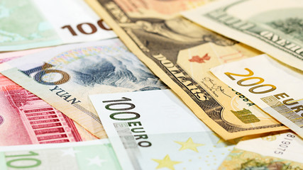 Main word currency Yuan, US Dollar and Euro bank notes