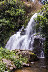 Fototapeta na wymiar Pha Dok Sie Waterfall in Doi Inthanon national park, Chiangmai T้ฟรสฟืก