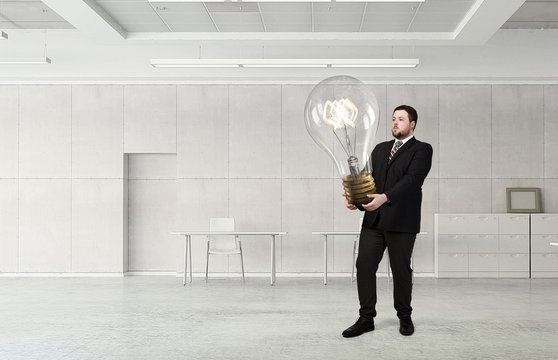 He is carrying out an idea . 3D render