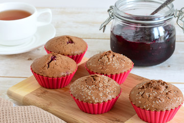 muffins with cocoa