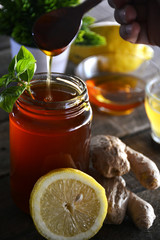 Honey accompanied by Ginger