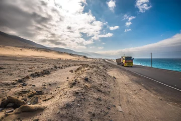 Fototapete Rund Panamericana road with Pacific ocean on the right © javarman