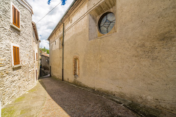 Obraz premium quiet village in the hills of Romagna