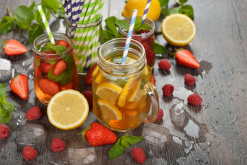 Cold fruit tea