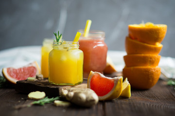 Fresh grapefruit and orange juices