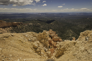 Wide angle view of Bryce Canyon