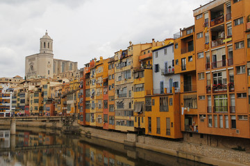 Naklejka na ściany i meble Girona city view