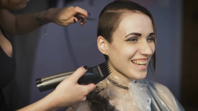 Beautiful girl in a beauty salon.