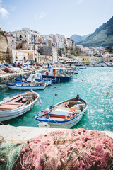 Enchanting fisching port in small town of Castellammare del Golfo on Sicily
 - obrazy, fototapety, plakaty
