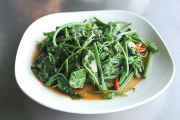 Tree top Bitter Cucumber or Balsum Pear of Puff in the dish on w