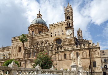 Fototapeta na wymiar Monreale Cathedral (Duomo di Monreale) at Monreale, near Palermo, Sicily, Italy