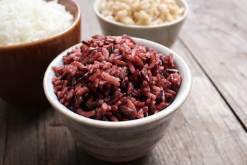 Red whith and whole rice