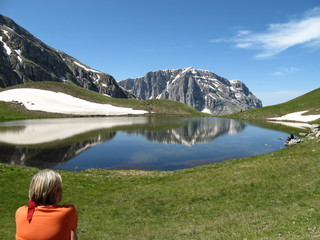 bergsee dakolimni in griechenland