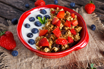 Homemade granola Breakfast with yogurt and fresh fruit berries. concepts health food