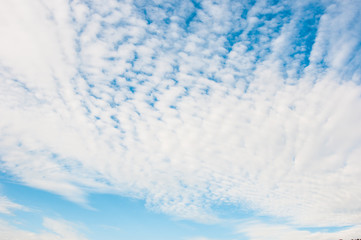 Obraz premium blue sky with white clouds closeup