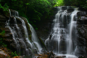 Fototapeta na wymiar Soco Falls