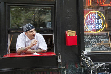 Pizza place operator