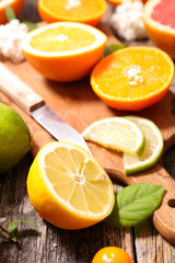 Fototapeta na wymiar citrous fruit