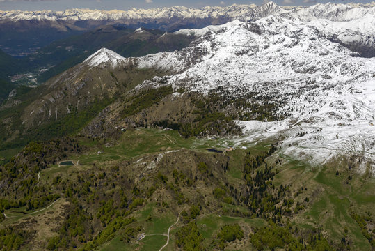 Zuccone Campelli range and Artavaggio upland, Orobie, Italy