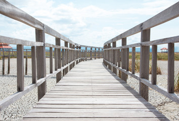 Fototapeta premium closeup wooden bridge