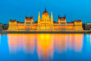 Obraz premium Budapest Parliament, Hungary