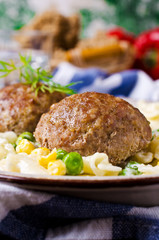 Grilled meat cutlets