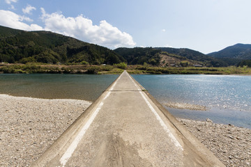 高知県四万十市　三里沈下橋