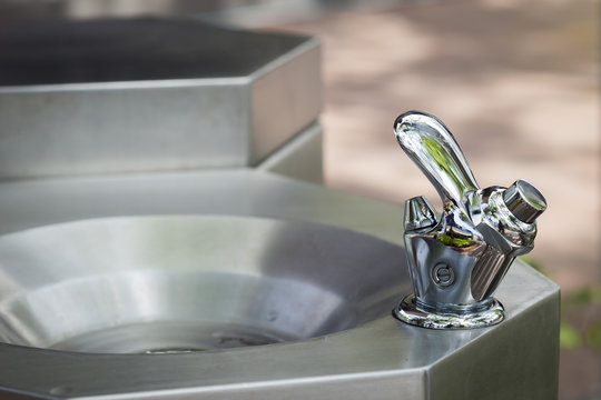 Drinkable public water fountain.