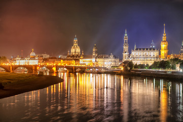 Fototapeta na wymiar Old town of Dresden on Elbe river at night, Germany