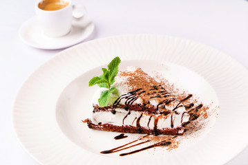 tiramisu cake