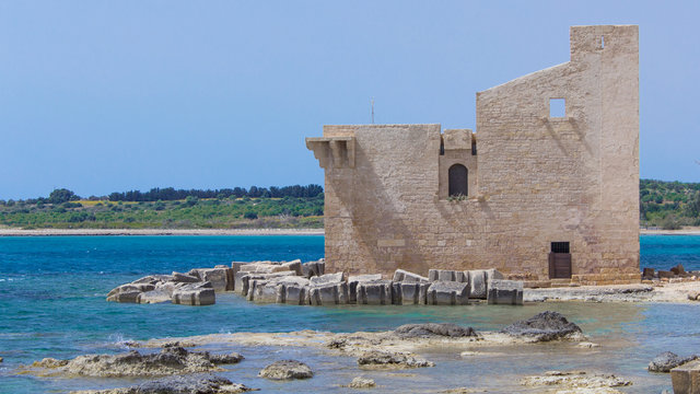 Torre Sveva Riserva Naturale Orientata Oasi Faunistica di Vendicari