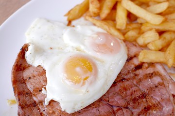Gammon egg and chips