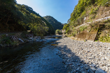 高知県四万十市　岩神沈下橋から見た内川川