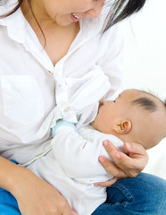 Asian breastfeeding