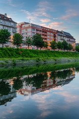 Fototapeta na wymiar Summer evening near the channel in Strasbourg